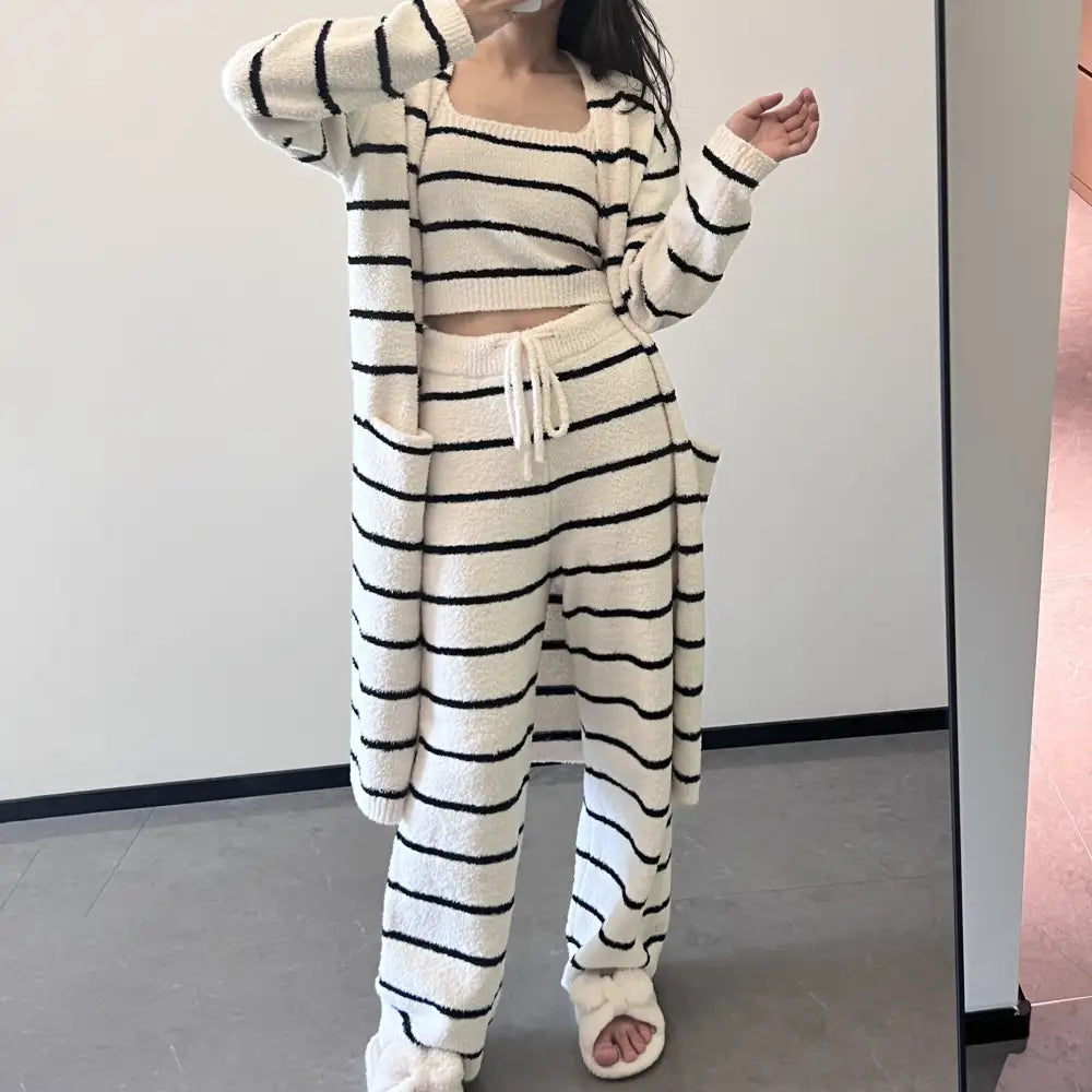 ストライプ フリース パジャマ 女性用 3点セット 保温 厚手 カーディガン ふわふわ 冬 外出可能 ルームウェア ID2805