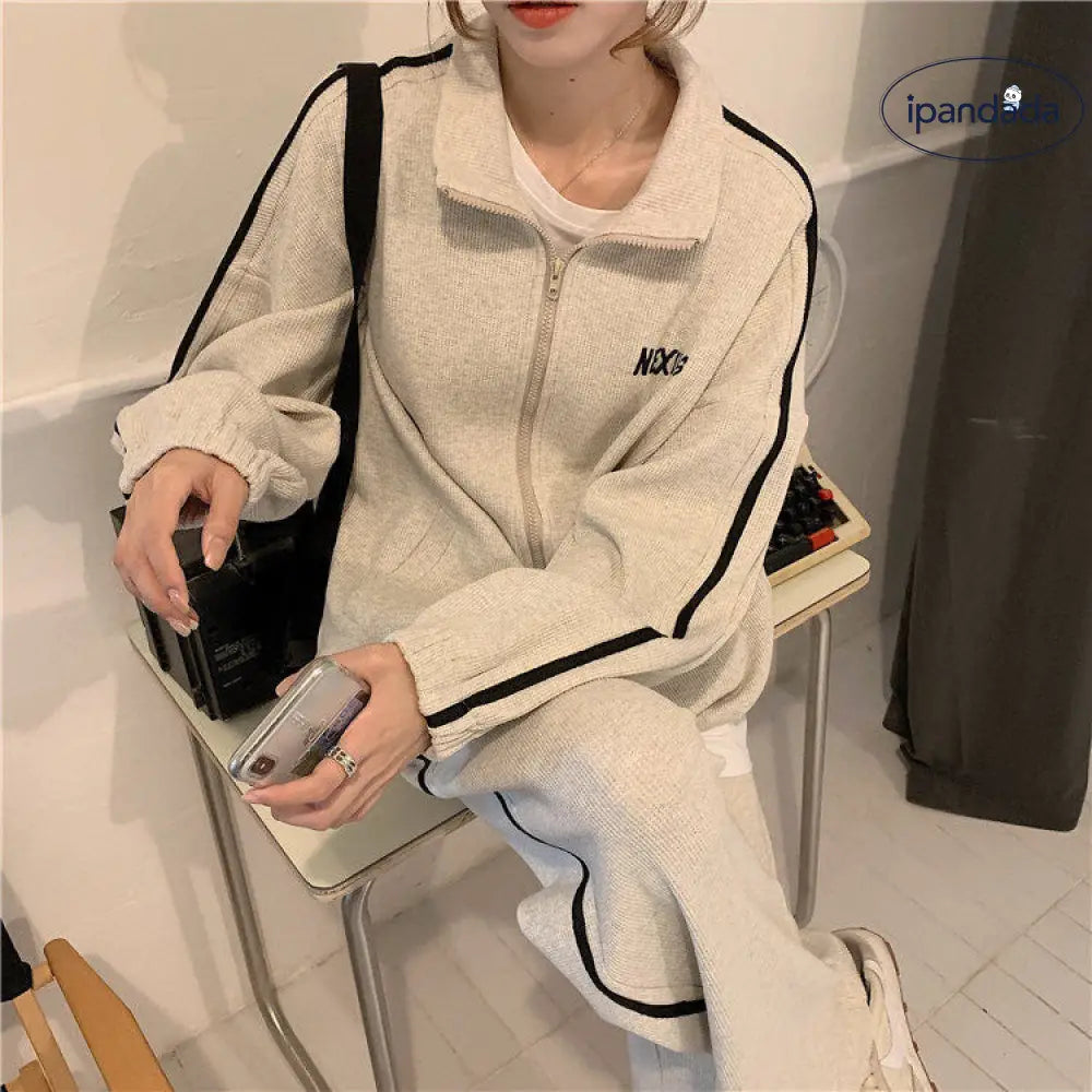 スウェット セットアップ レディース 上下 セット ジャージ ルームウェア パンツ 部屋着 長袖 ジップ 可愛い お洒落 スポーツウェア オールシーズン グレー ネイビー 春 夏 秋 冬 学生 大きいサイズ M L XL 2XL 旅行 ゆったり 修学旅行 ID2497