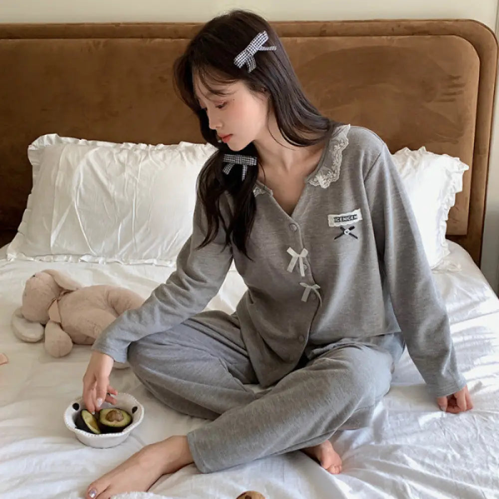 Vネック リボン付き パッド入り 秋冬 新作 パジャマ レディース かわいい ルームウェア セット 学生 少女 ID2681 グレー / M