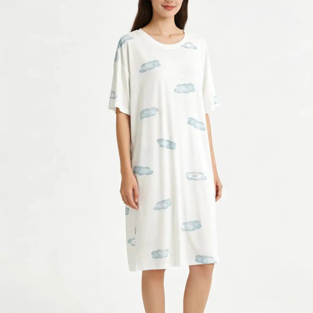 夏用 モダール 半袖 ネック ルーズ ワンピース パジャマ 女性用 ルームウェア 薄手 ワンピース ID4657 - ホワイト / フリー