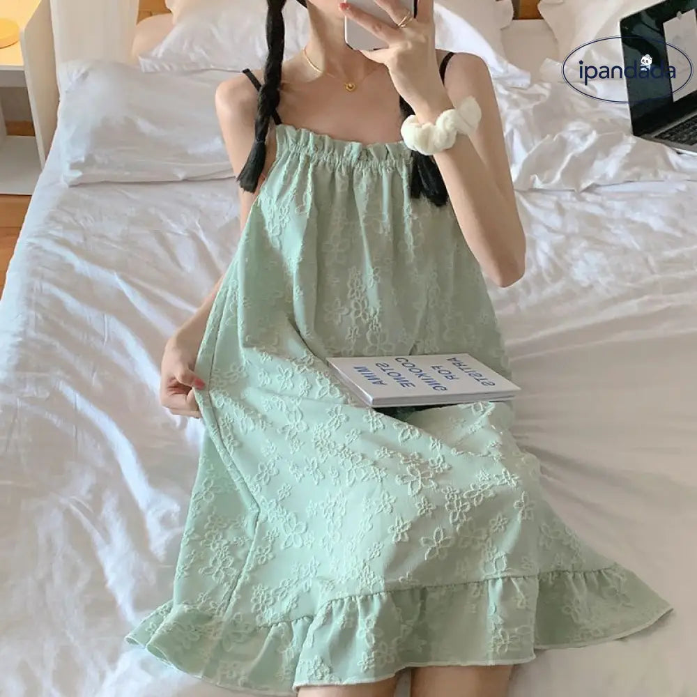 ID1630 夏用ストラップネグリジェ 学生さんに人気 薄手で涼しい プリンセス風 ゆったりルームウェア おうちカジュアルにも
