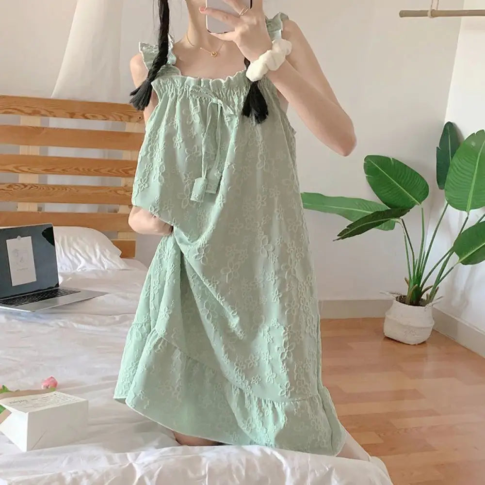ID1630 夏用ストラップネグリジェ 学生さんに人気 薄手で涼しい プリンセス風 ゆったりルームウェア おうちカジュアルにも