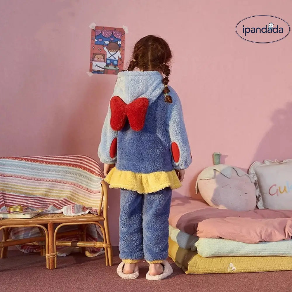 子供用 しらゆきひめ パジャマコーラルフリース 女の子 秋冬用 ルームウェア フランネル 厚手 セット ID3420