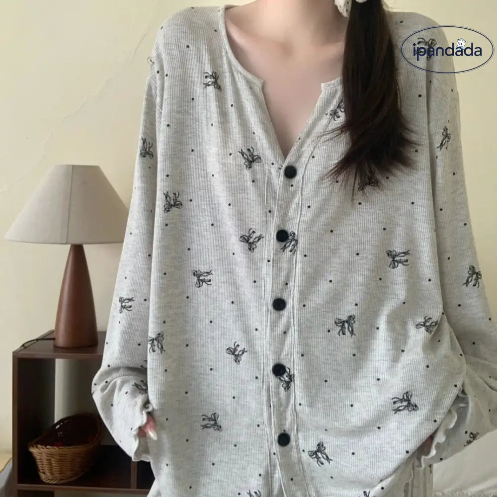 小花柄 ボタン開き パジャマ セット 長袖 長ズボン ゆったり ルームウェア 部屋着 女子 春秋 かわいい 肌触りよい 2点セット ID4054 レディース＞セットアップ