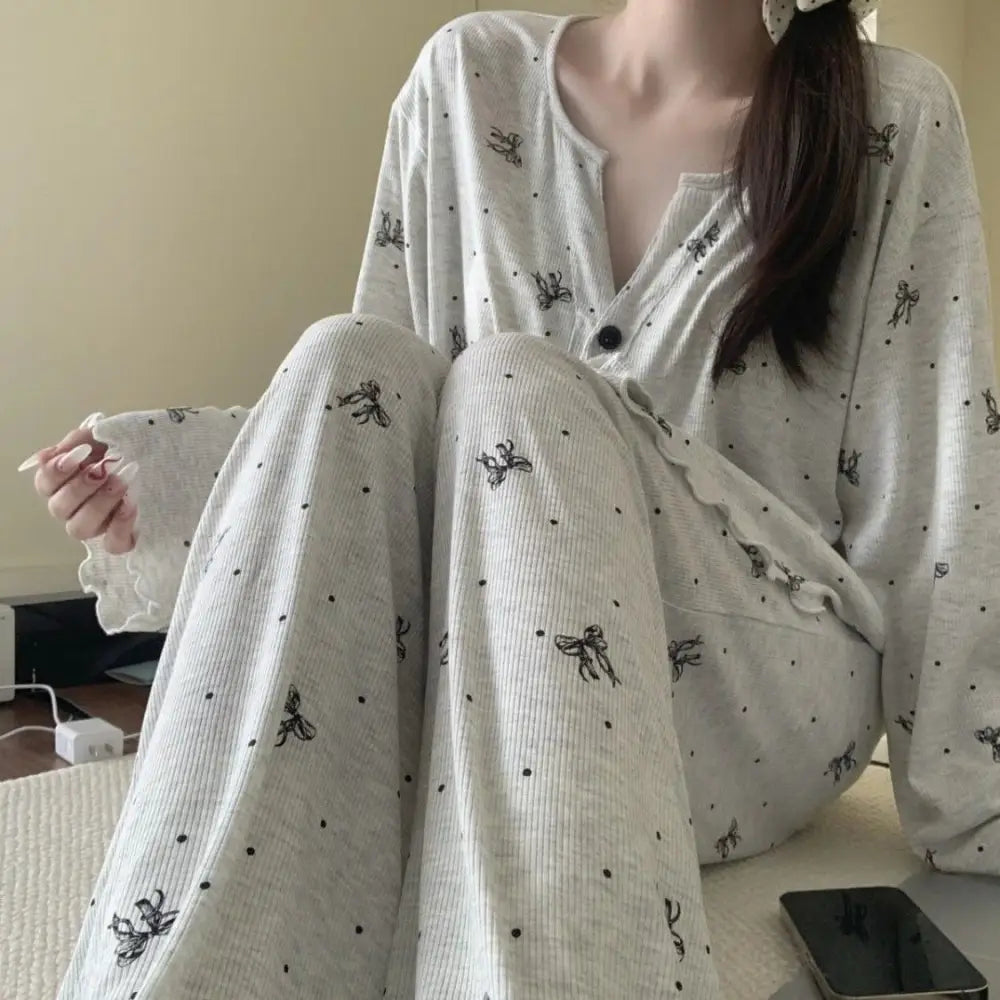 小花柄 ボタン開き パジャマ セット 長袖 長ズボン ゆったり ルームウェア 部屋着 女子 春秋 かわいい 肌触りよい 2点セット ID4054 タイプ① / M レディース＞セットアップ