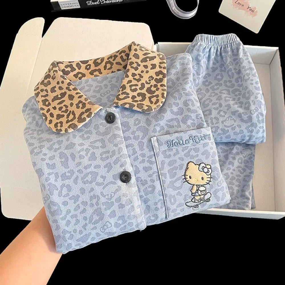 新作 ヒョウ柄 デロン レディース ルームウエア ナイトウェア かわいい 可愛い 春秋用 キティ猫 長袖 フリース ルームウェア 秋冬セット ID3664 レディース＞セットアップ