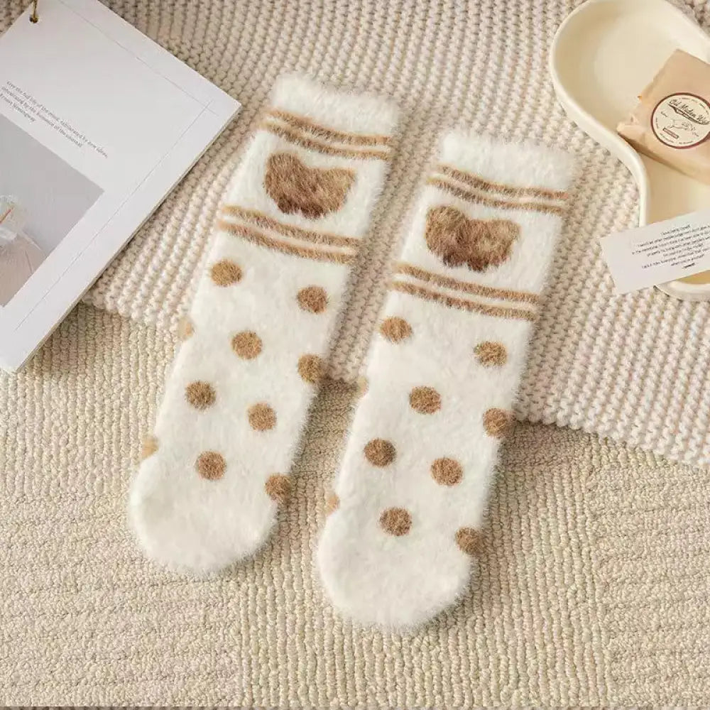 靴下 ソックス 熊柄 レディース 秋冬 厚地 パステルカラー ルームソックス 防寒対策 クルー丈 もこもこ ふわふわ 足元 暖かい タイプ4 / フリー グッズ＞ソックス
