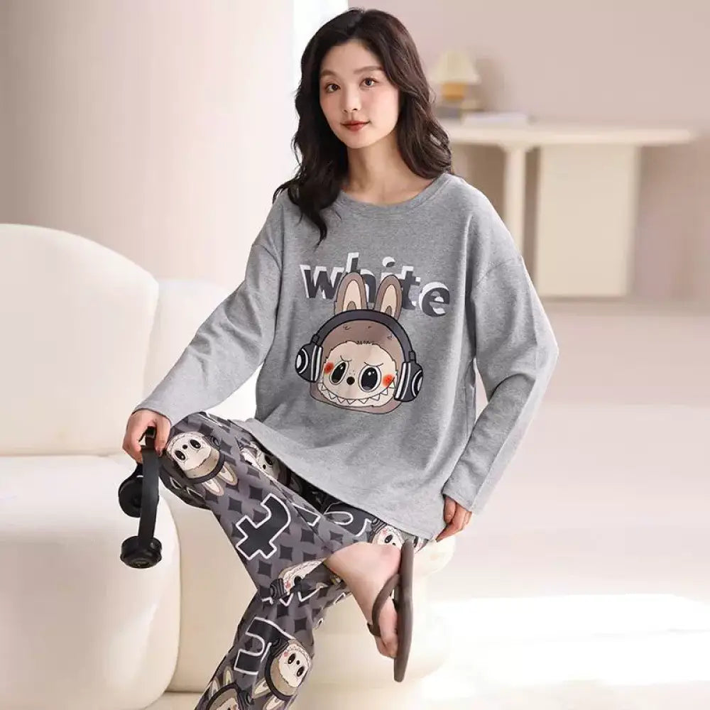 綿100% カップル labubu パジャマ レディース 春秋 長袖 キャラクター かわいい メンズ ホームウェア セットアップ 快適 吸汗 通気性 おしゃれ ルームウェア ゆったり 着心地 シンプル カジュアル ナチュラル ペア 自宅用