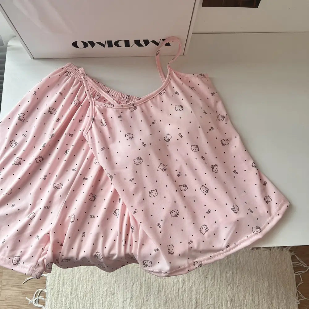 ID1467 パッド付き ハローキティ ブルー ストラップパジャマ ショートパンツセット おうちカフェ 外出対応 薄手涼感 サマーコーデ 女子ごころ タイプ② / M~L（37.5~50kg） レディース＞セットアップ