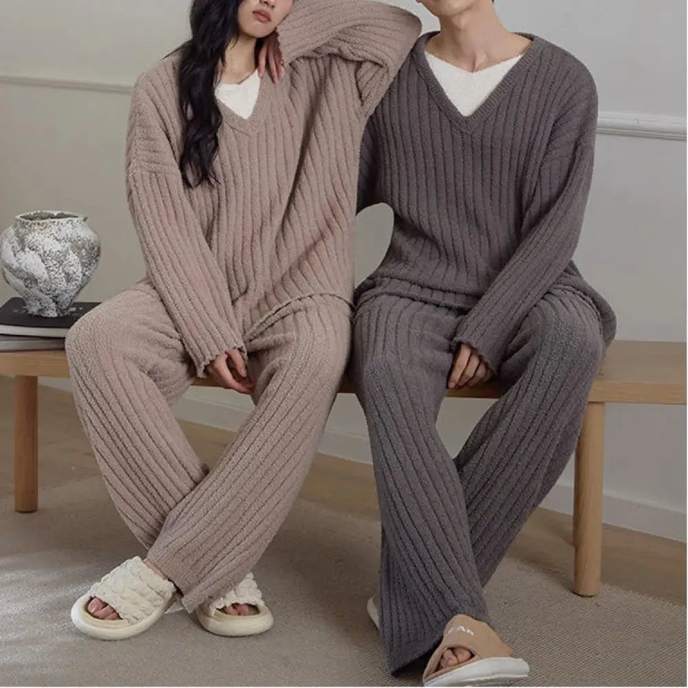 冬 カップル パジャマ 無地 フリース 厚手 ゆったり 休闲 2点セット メンズ レディース ルームウェア 無印 ID2947