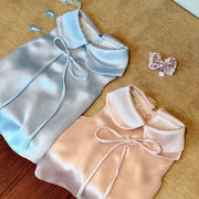 軽奢 シルク ホームウェア パジャマ ストラップ ワンピース マルチーズ ヨークシャー かわいい 犬用 服 上質 滑らか 光沢 高級感 レディース 夏 涼しい 快適 おしゃれ ペットウェア 自宅用 ルームドレス ナイトウェア 小型犬 ペット服 高級素材 肌ざわり ID2131