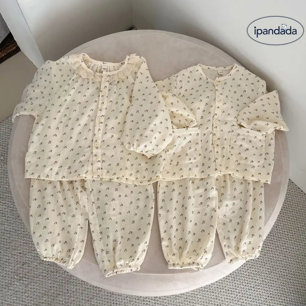 子供 パジャマ 綿100% ガーゼ 新作 春秋 男の子 女の子 長袖 セットアップ ベビー ホームウェア 快適 柔らかい 通気性 おしゃれ ID4003 ベビー＆キッズ