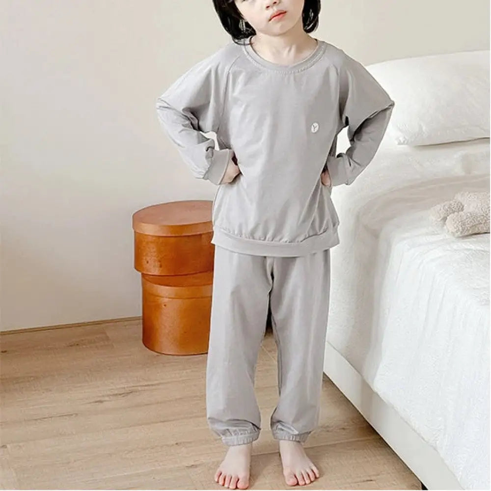 子供 パジャマ 長袖 セットアップ 春夏 薄手 ベビー 男女兼用 通気性 ホームウェア 快適 柔らかい おしゃれ ルームウェア 自宅用 リラックス 着心地 ナチュラル 洗える 軽量 ID3989 グレー / 80cm ベビー＆キッズ