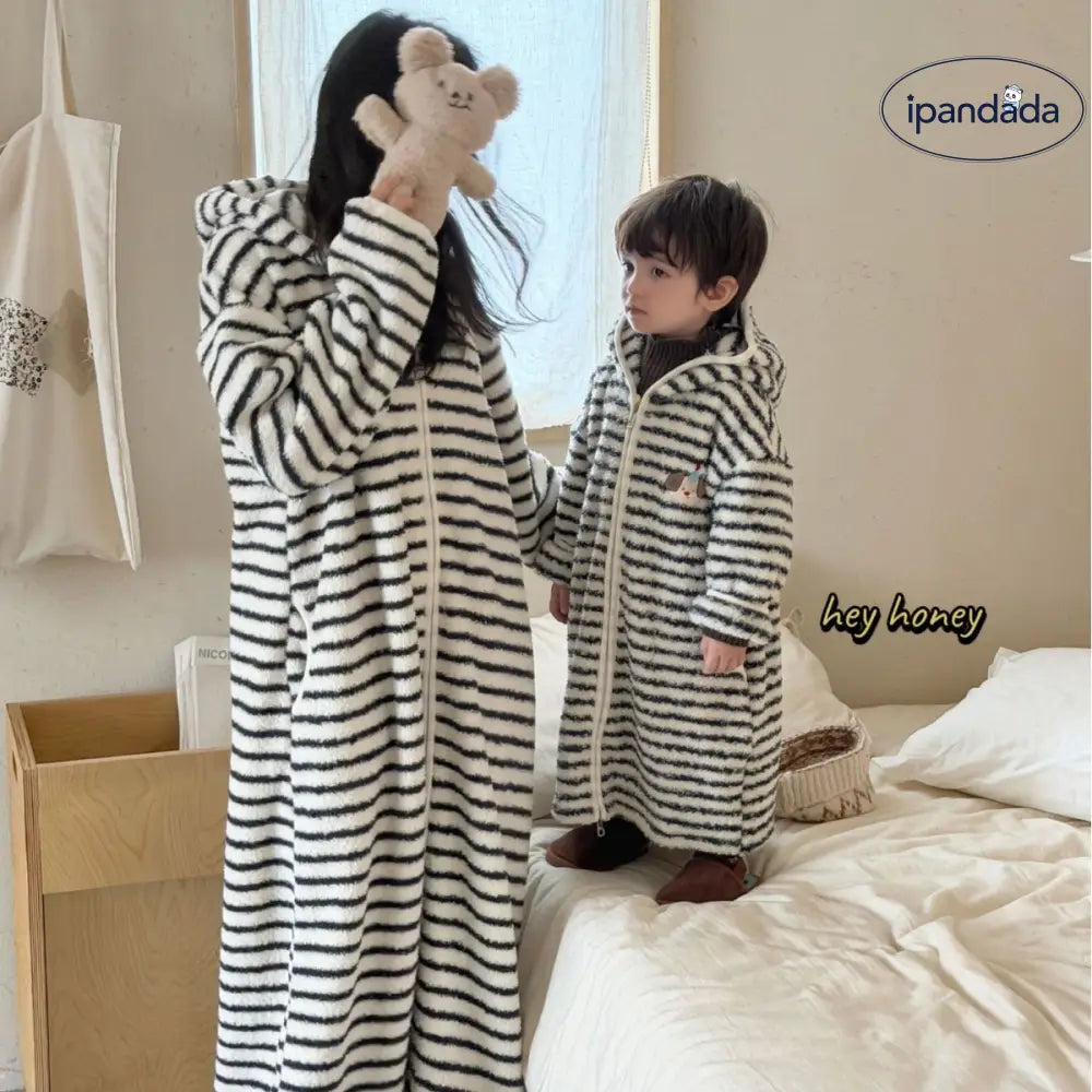 子供用 フリース 新作 バスローブ 親子 ソフトなフード付き パジャマ ID3087
