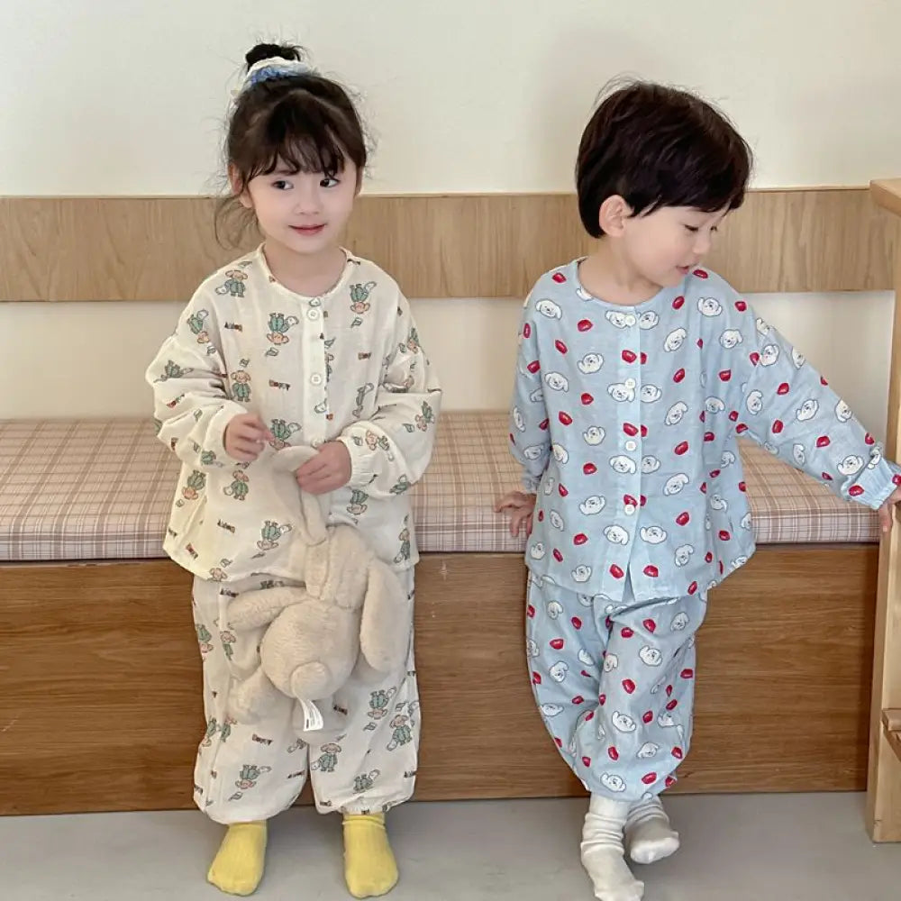 子ども用 二重ガーゼ パジャマセット 長袖 綿100% 通気性抜群 エアコン対応  吸湿速乾 抗菌加工 90-140cm 動物プリント　 ID1954